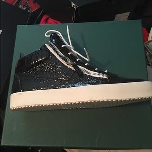 Giuseppe Sneakers